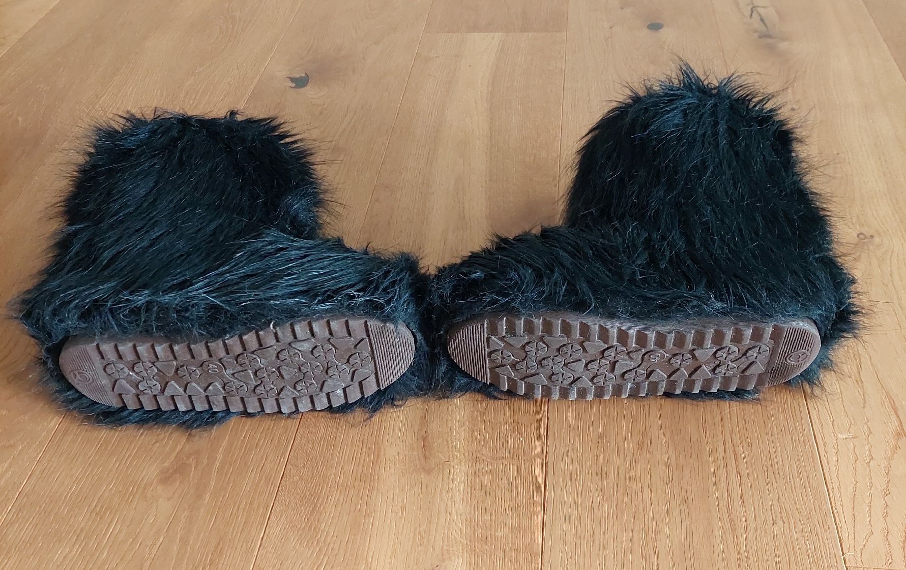 Scarpe da donna: Stiefel Kunstfell – Usato da Fehraltorf venduto da fridolin024 2