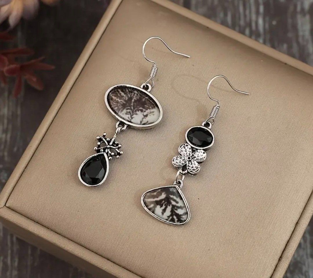 Ohrringe & -stecker: Orecchini argento con pietre dendritiche e onice Gothic boho – Neu (gemäss Beschreibung) aus Giubiasco von Stefaniav