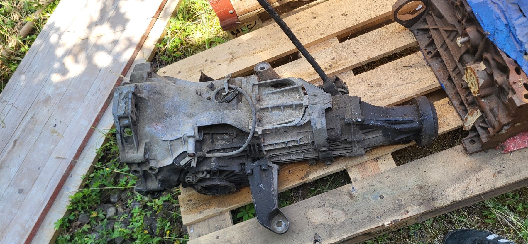 Audi Tutti pezzi di ricambio auto: Getriebe Audi S2 Coupe Quattro – Usato da Boswil venduto da audi90quattroturbo