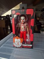 Pennywise IT NECA Figur Chapter One OVP