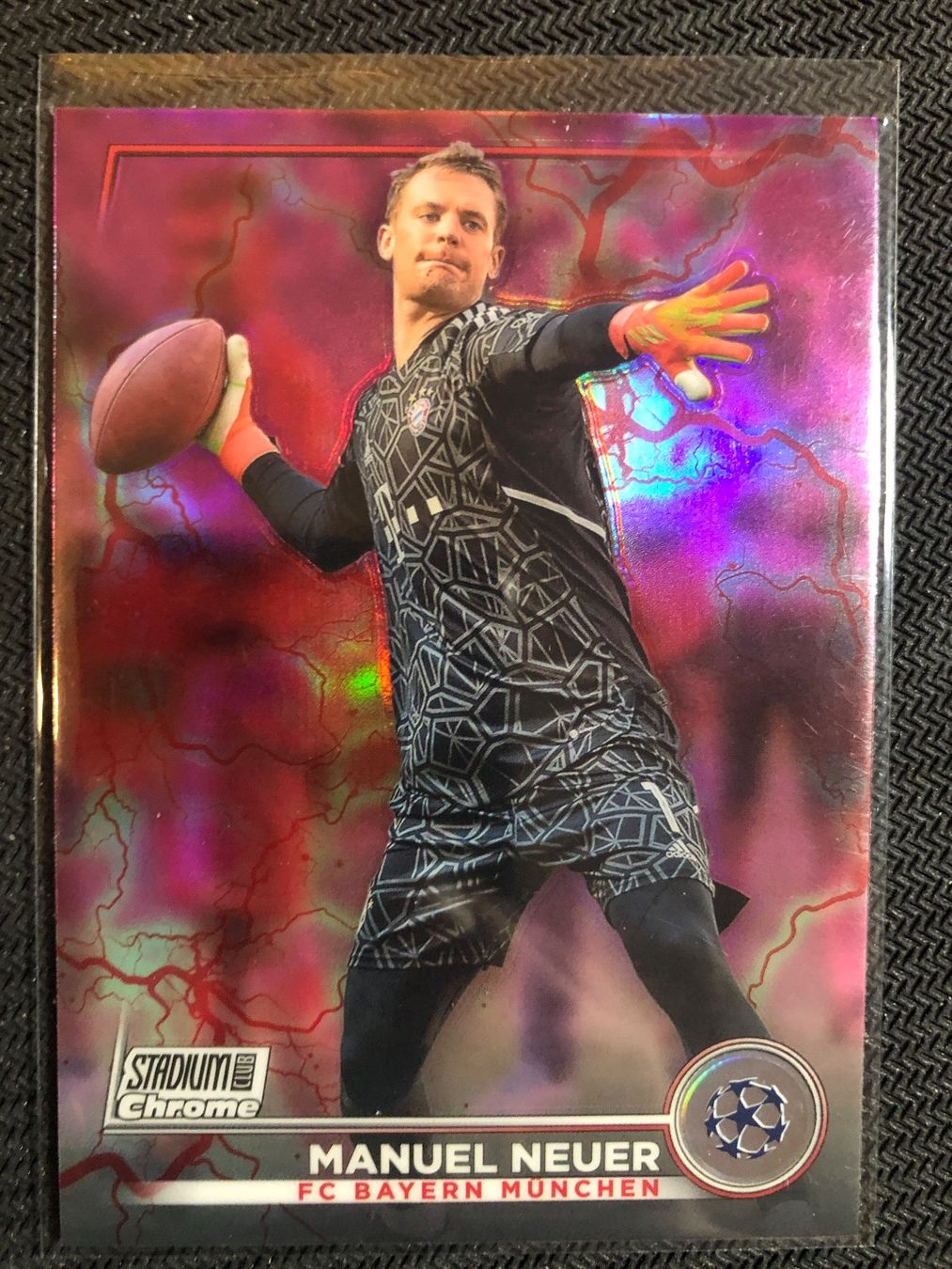 Topps Carte collezionabili: Topps Stadium Chrome Manuel Neuer Purple – Usato da Wangenried venduto da Garagara