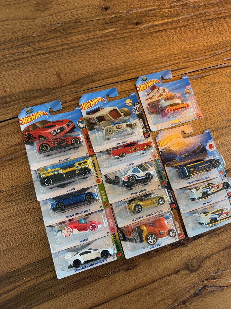 Hot Wheels Voitures modèles: 14 x Hot Wheels inkl. 1 TH – Neuf avec emballage d'origine à Freidorf TG par P.Saui 2