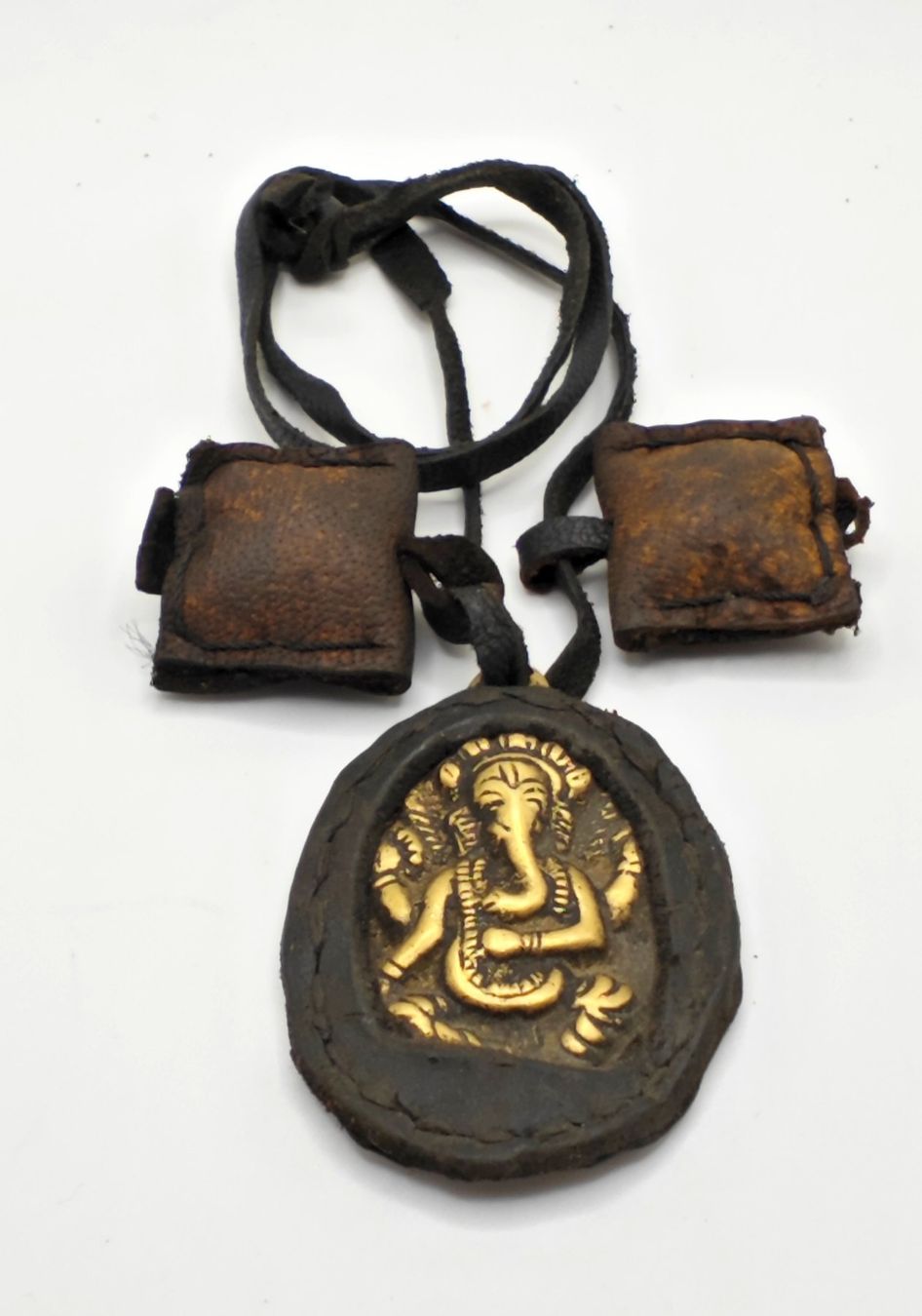 Ciondoli: Ganesha  Amulett – Usato da Basel venduto da Shankar