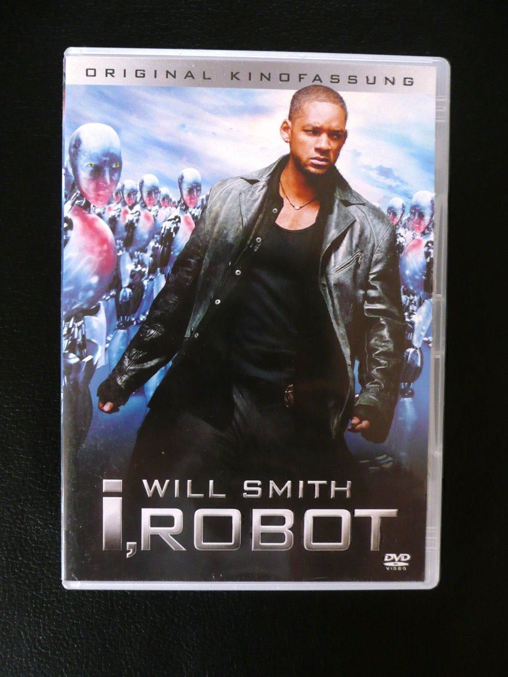 Tutti i DVDs: WILL SMITH – I, ROBOT – Usato da Zürich venduto da zuerich00