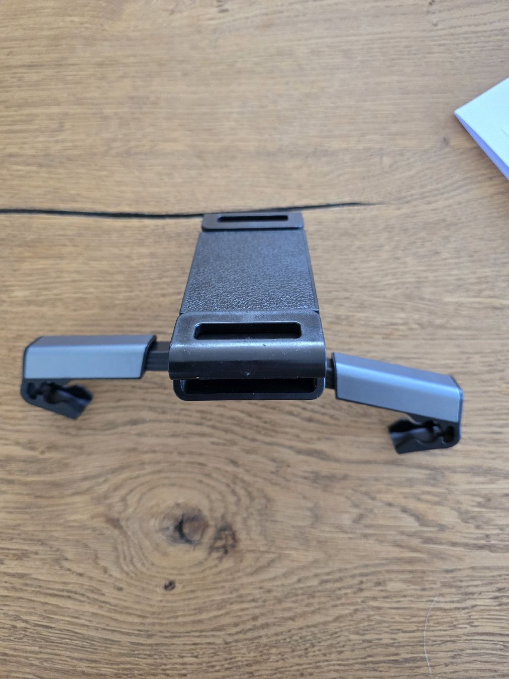 Supporti a parete: Tablet- oder Smartphonehalterung für die Nutzung Rücksitz – Usato da Emmenbrücke venduto da prisan_LU