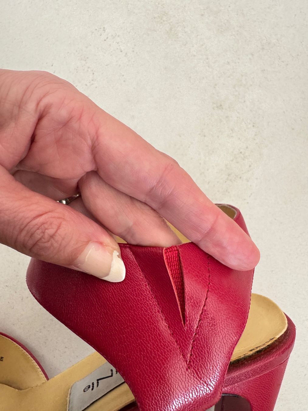 Scarpe da donna: Jolis escarpins rouges vintage – Usato da giffers venduto da sev_c9x9 5