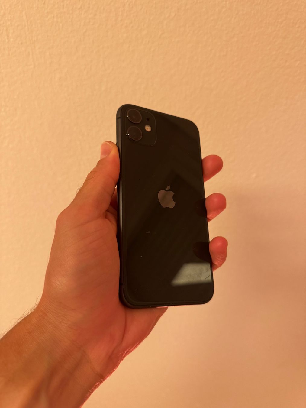 Apple Telefoni cellulari / Smartphones: iPhone 11, 128 GB, Schwarz – Usato da Solothurn venduto da schoenbaechler 1