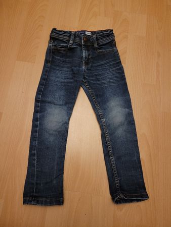 Hose gr. 98 Okaïdi