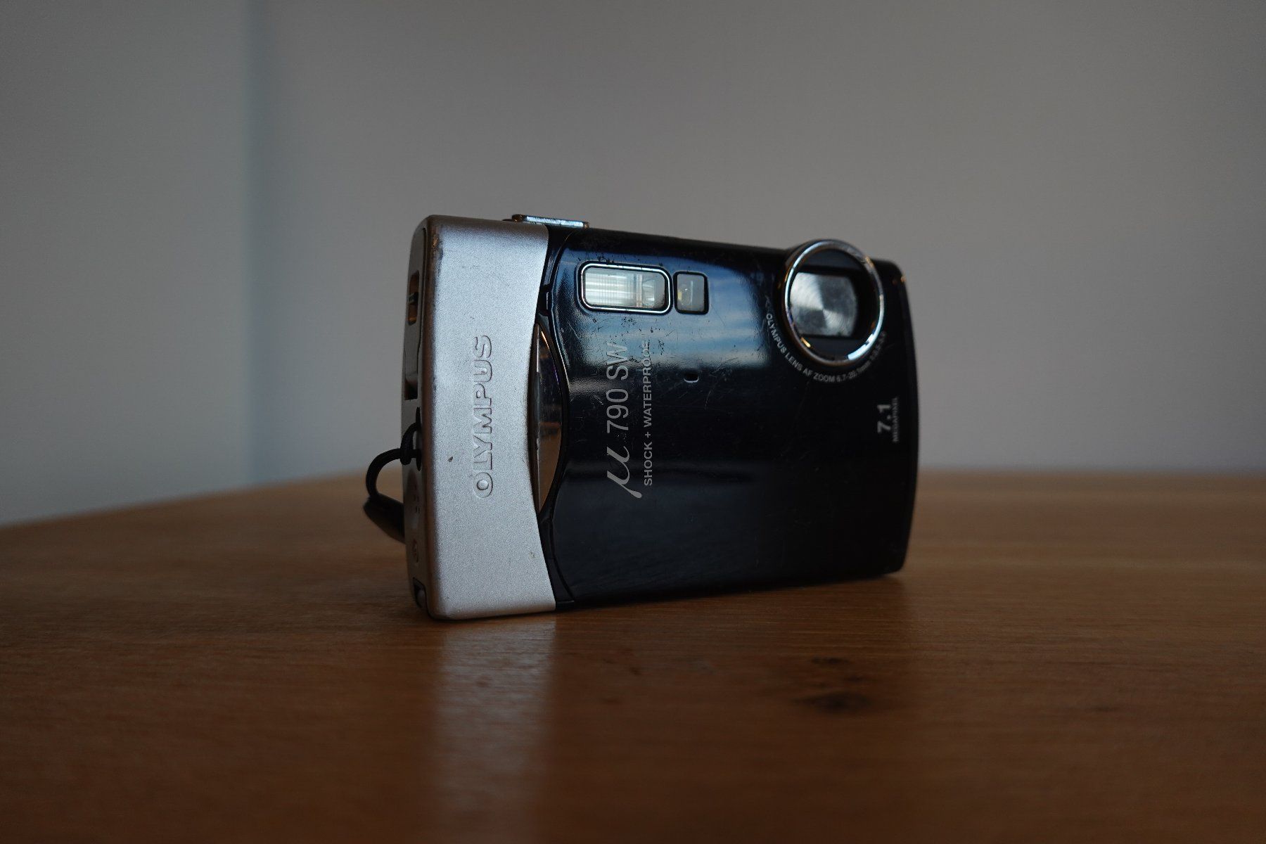 Olympus Appareil photo: Olympus u790 SW - Schwarz – Défectueux à Fribourg par mar_9vlt