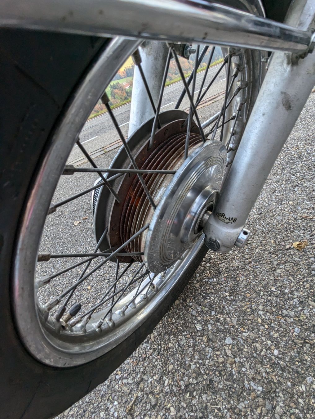 Strada: BSA A65 Lightning mit Spitfire Tank, Oldtimer 1968, ab MFK – Usato da Goldingen venduto da hafner-motos 6