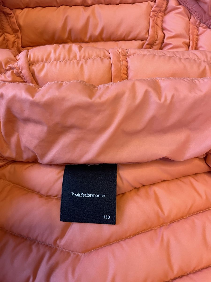 Peak Performance Vestes: Peak performance Down Jacket gr. 130, 8-11 JA wert 300,- – D'occasion à Männedorf par iza04 6