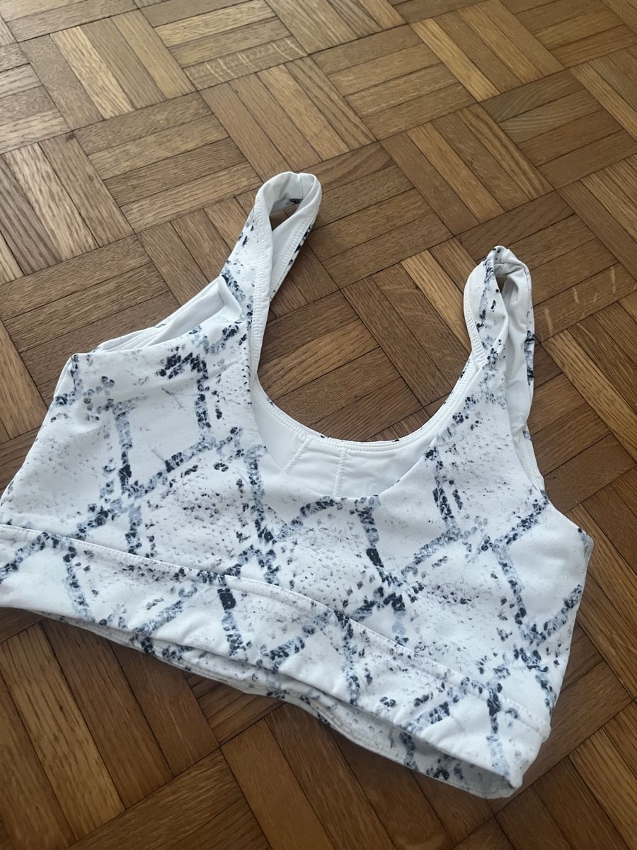 Altra biancheria intima: Varley Sport BH snake print Gr. S – Usato da Zürich venduto da MrsWollishofen 3