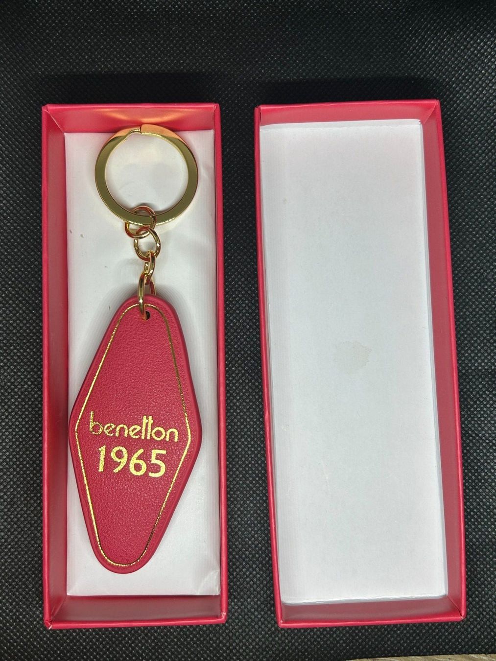Porte-clés: Benetton Key Ring – D'occasion à Lausanne par Retro-geek 2