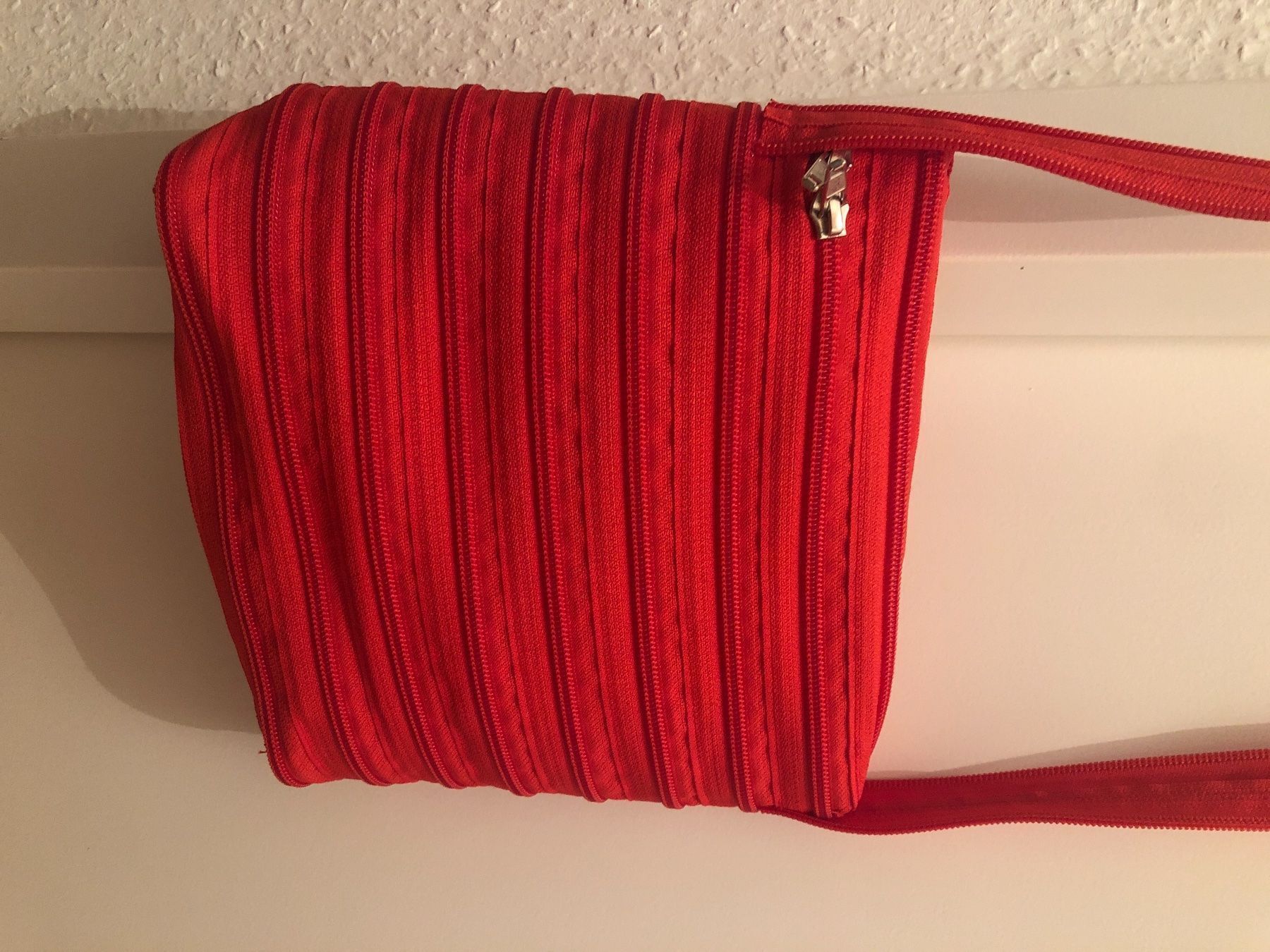 Borse da donna: Petit sac – Usato da Vufflens-la-Ville venduto da newlifegva 1