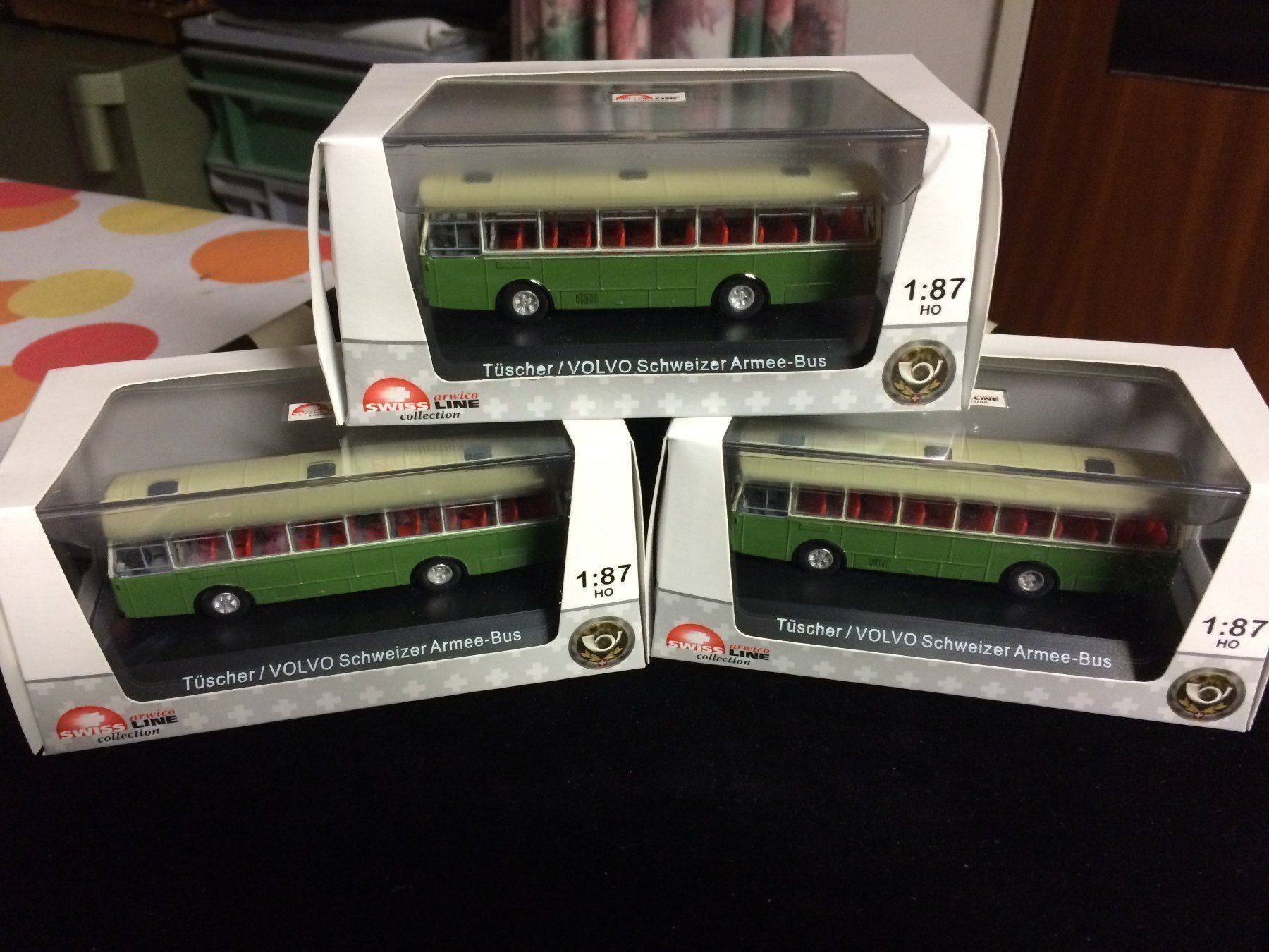 Modellini d'auto: 3x  Schweizer Armee Bus 1:87 – Nuovo e nell'imballaggio originale da Therwil venduto da Zelle13