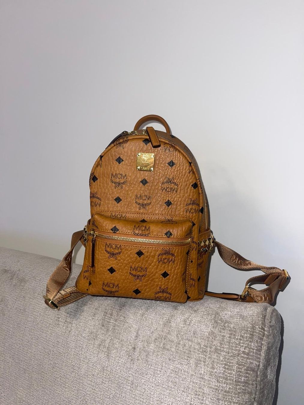 Mcm Rucksäcke: MCM STARK VI BACKPACK MNI CO - cognac – Gebraucht aus Luzern von ppc_69xt