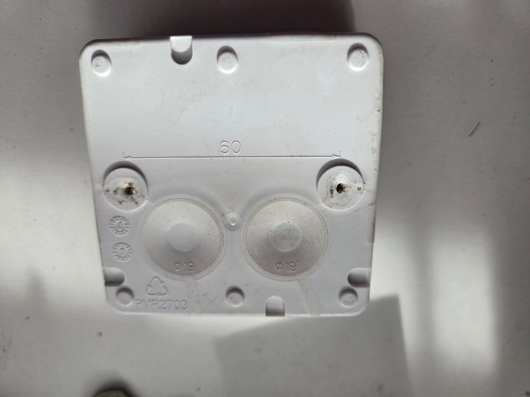 Alimentazione elettrica: ABB, Abzweigdose 80 x 80 x 40 – Usato da Zürich venduto da eymen20 7