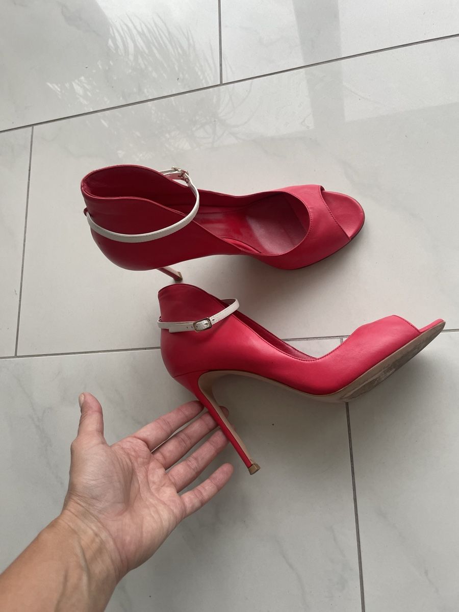 Gianvito Rossi Scarpe da donna: Gianvito Rossi Gr.40,5 – Usato da Au ZH venduto da Daiga
