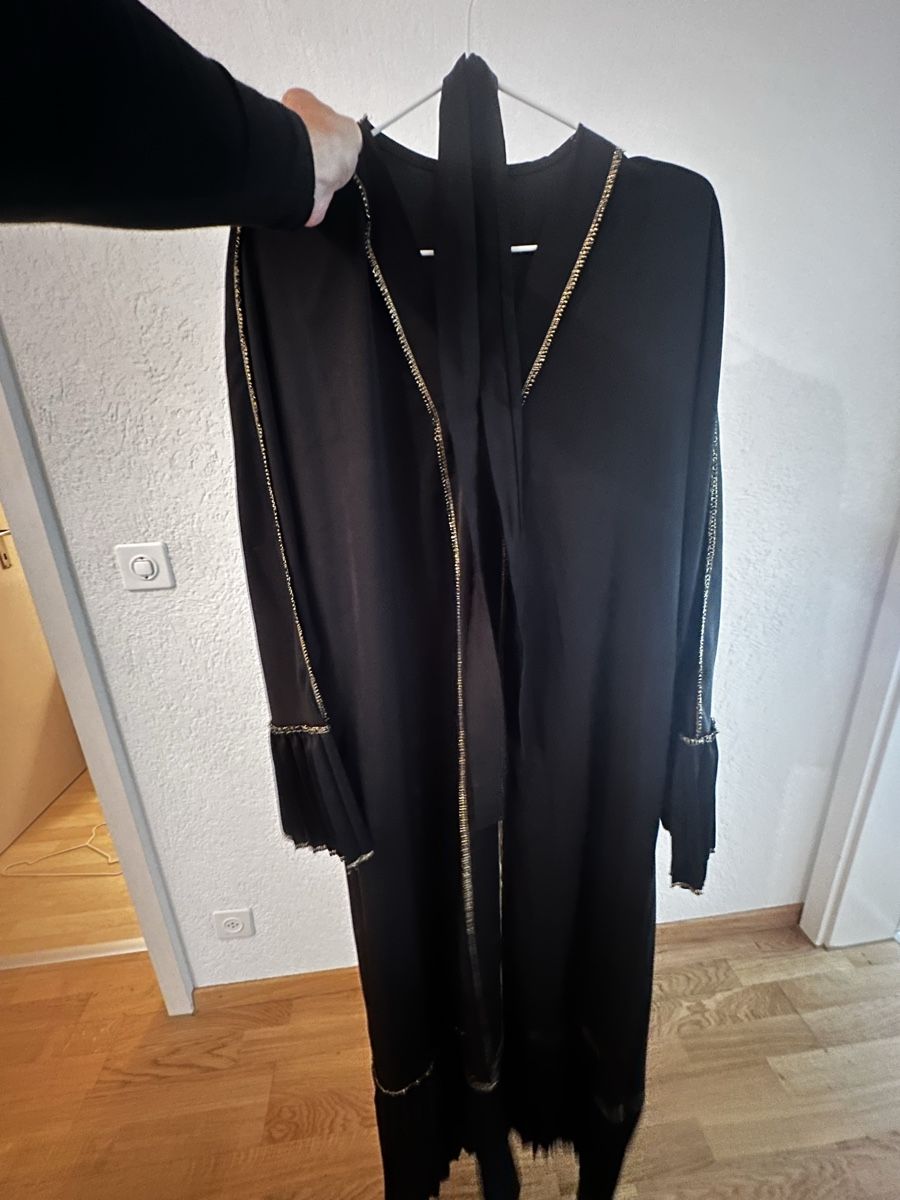 Vestiti: NEU ABAYA ONE SIZE – Nuovo e nell'imballaggio originale da Niederwangen venduto da Secondhand-Exklusiv