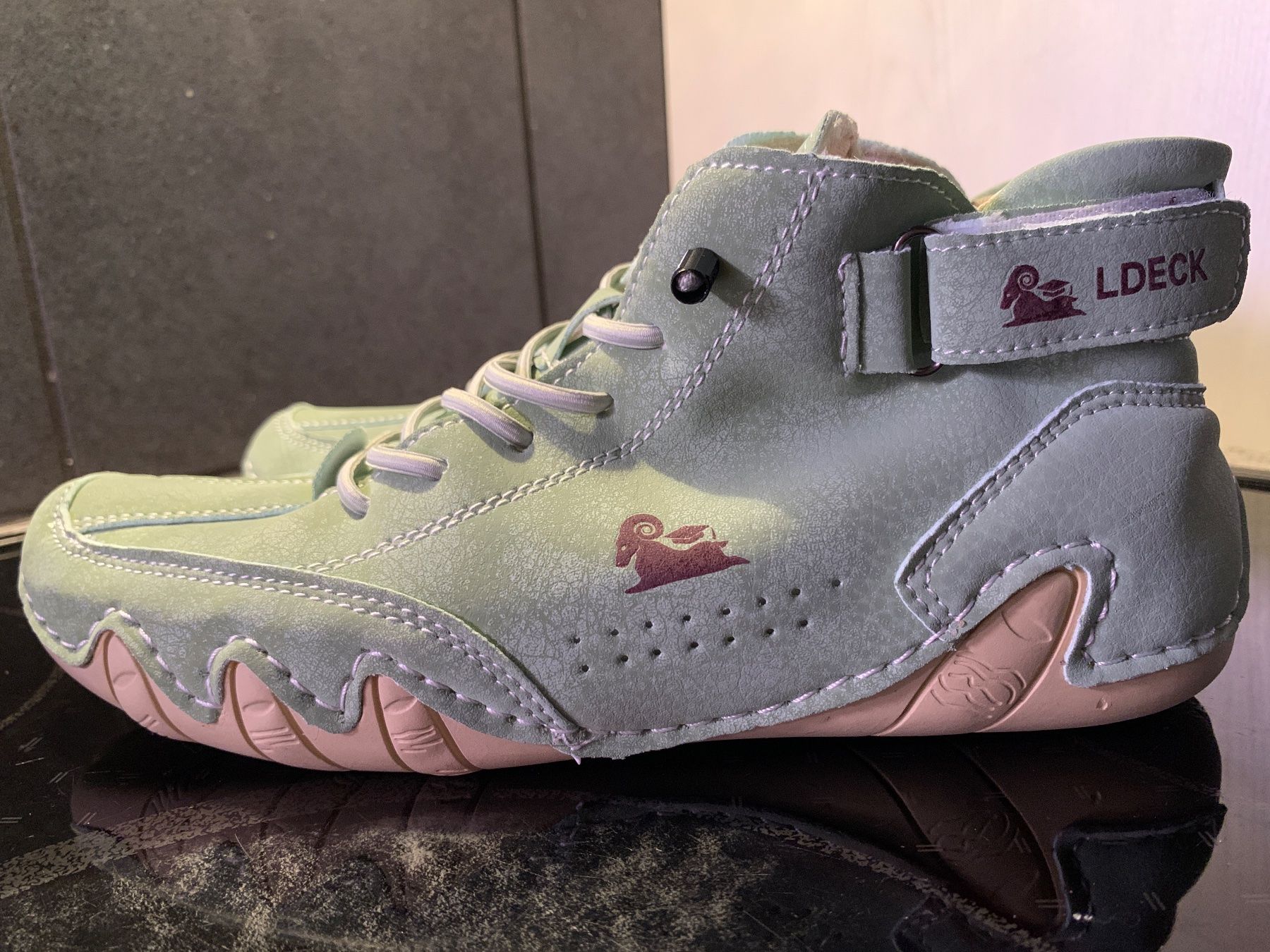 Chaussures femmes: Leichte LDECK Sneaker Gr.38 – D'occasion à Steinebrunn par Littlebird1
