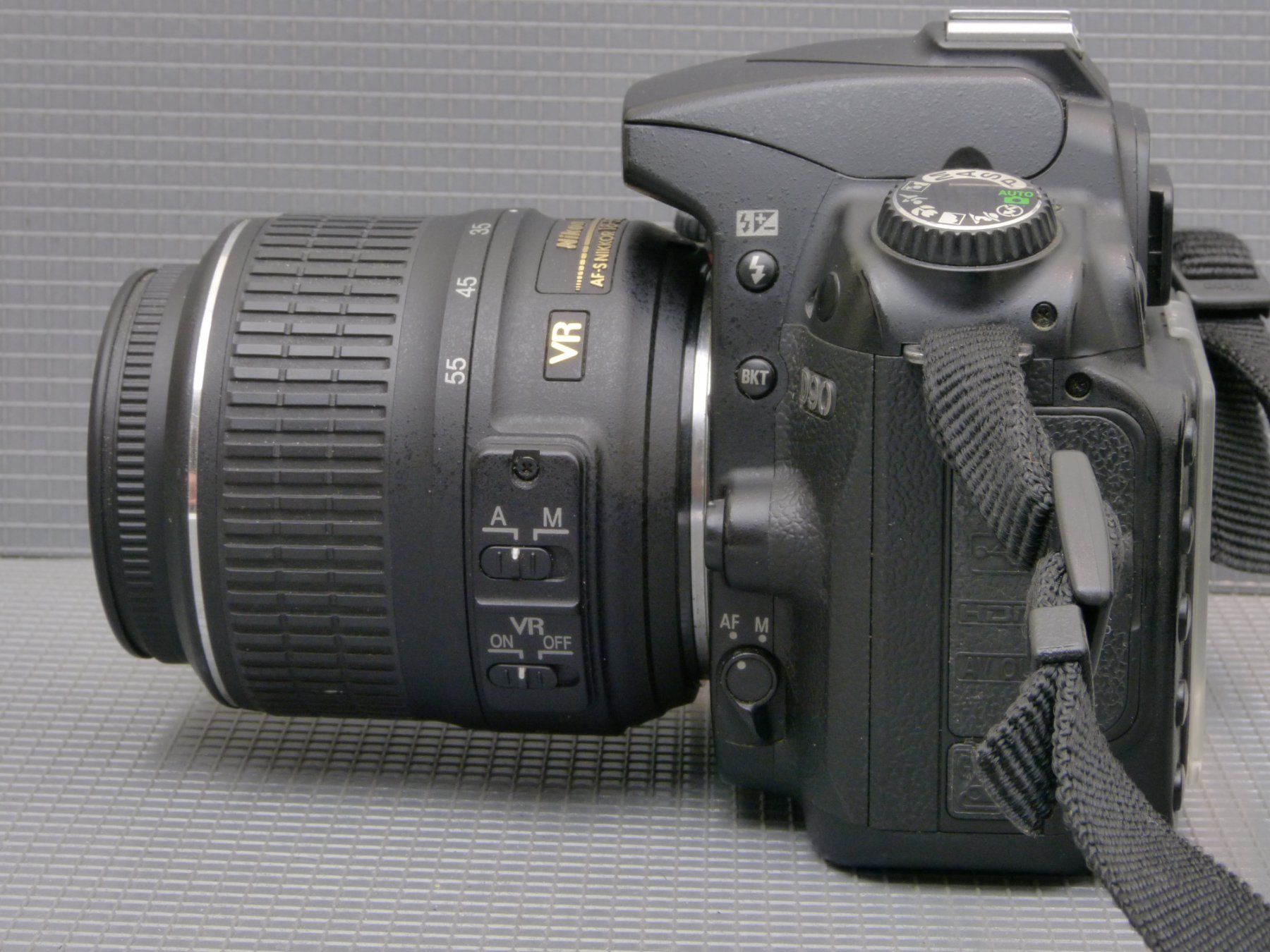 Nikon Kamera: Nikon D-90 Digitale Spiegelreflexkamera+ 2 Objektive + Blitz – Gebraucht aus Rheineck von mur.man 2