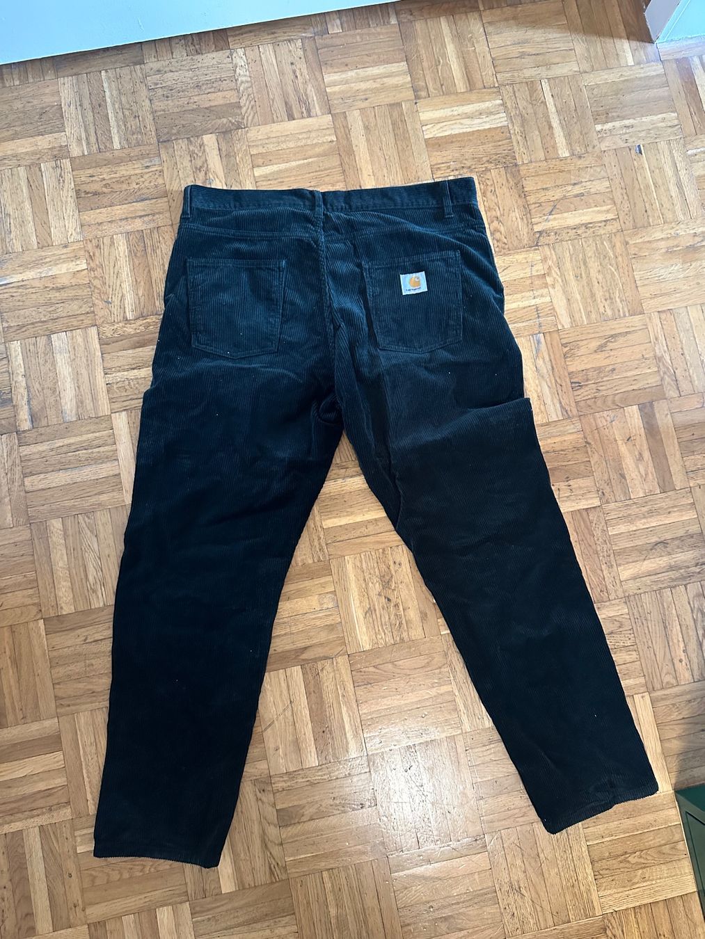 Pantaloni: Carhartt Newel Pant 36 – Usato da Zürich venduto da admiraljh 1