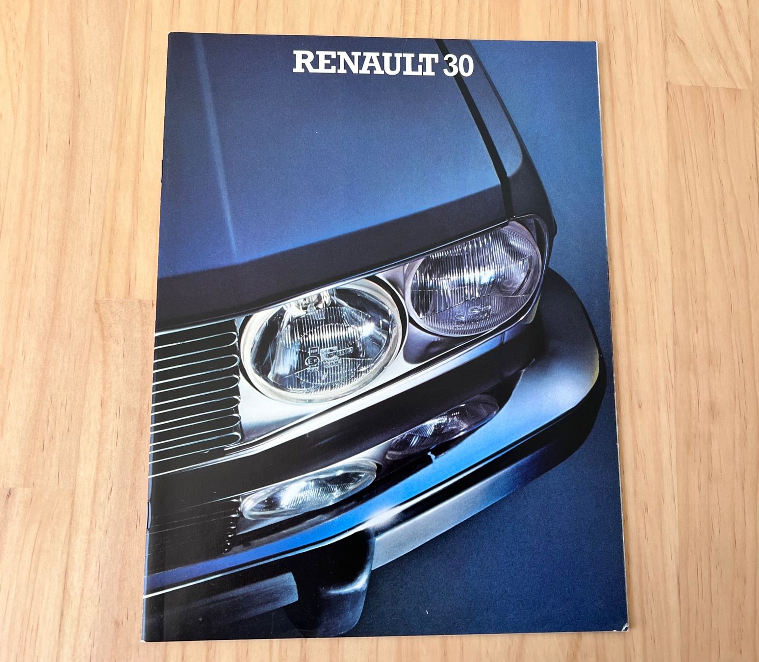 Renault Documents: RENAULT 30 Verkaufsprospekt – D'occasion à Münchenbuchsee par Volver64