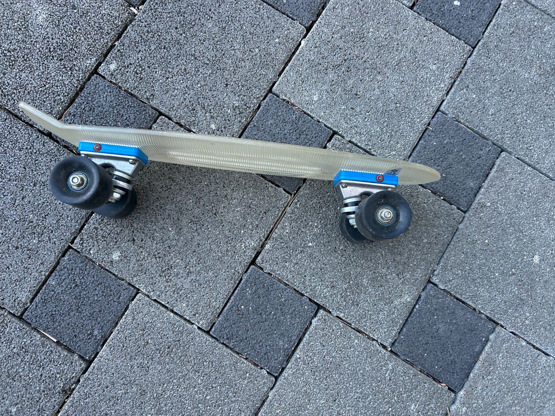 Skateboards: Cooles transparentes Penny Board Skateboard – Usato da Koppigen venduto da Gustaff14 2