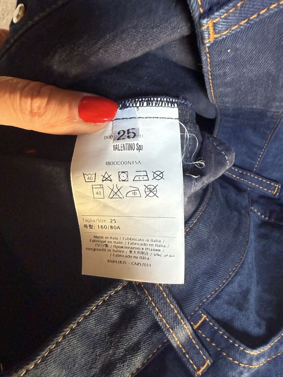 Valentino Pantaloni: Valentino shorts S – Usato da Barna venduto da orbuyorcry 3