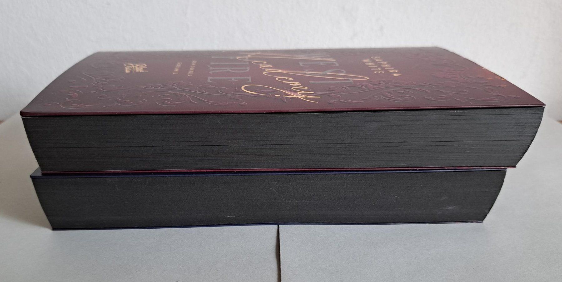 Bücher: Westfire Academy, Black Edition, Band 1+2, Saphira White – Gebraucht aus Basel von Patiscat 2