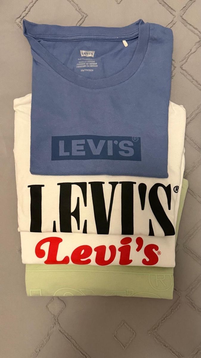 Levi's Kleiderpakete & -sets:     Levi’s-Kleidung – Gebraucht aus Emmenbrücke von pie998 4