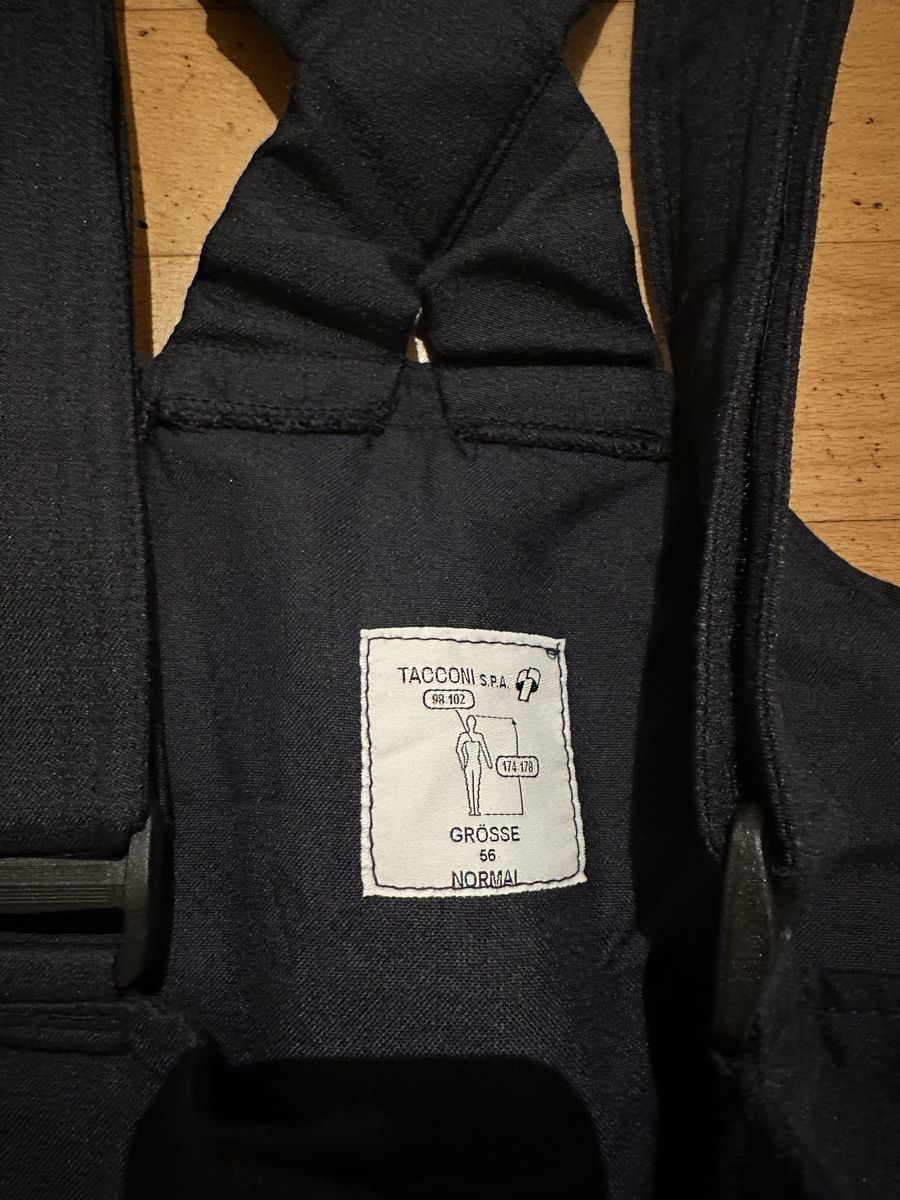Pantaloni: Feuerwehr Brandschutzhose – Nuovo (secondo la descrizione) da Sarmenstorf venduto da SamiraB. 1