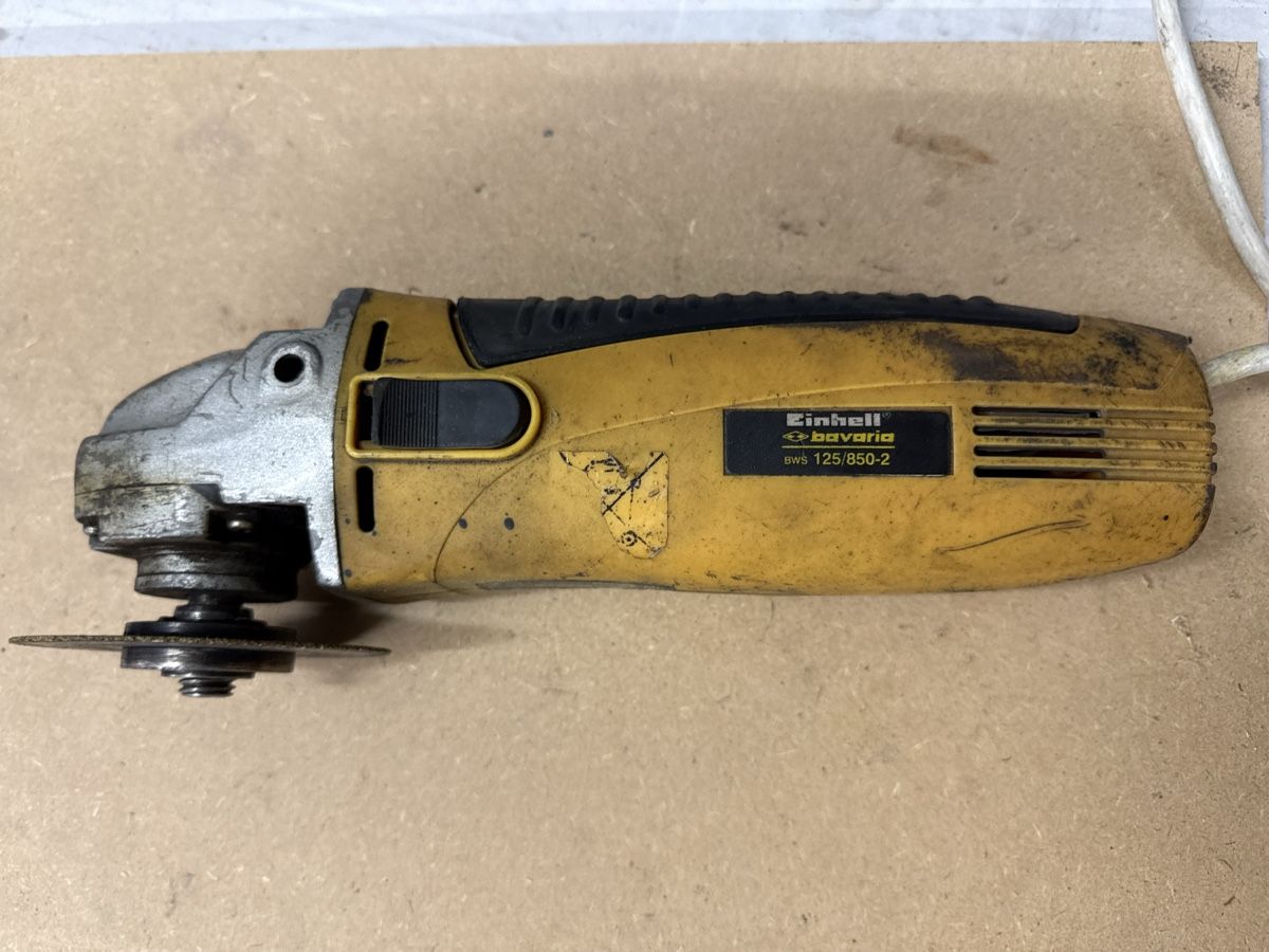 Einhell Tutte le macchine: Winkelschleifer – Usato da Meienberg venduto da sony252