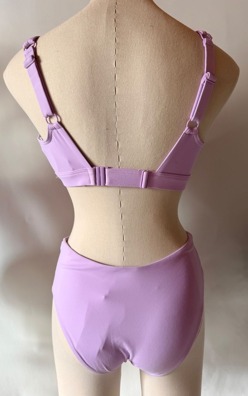 Triumph Costumi da bagno & Bikini: TRIUMPH, Bikini FLEX SMART Summer, Grösse 4/L, Farbe Lila – Nuovo e nell'imballaggio originale da Rudolfstetten venduto da gst_g7xl 2