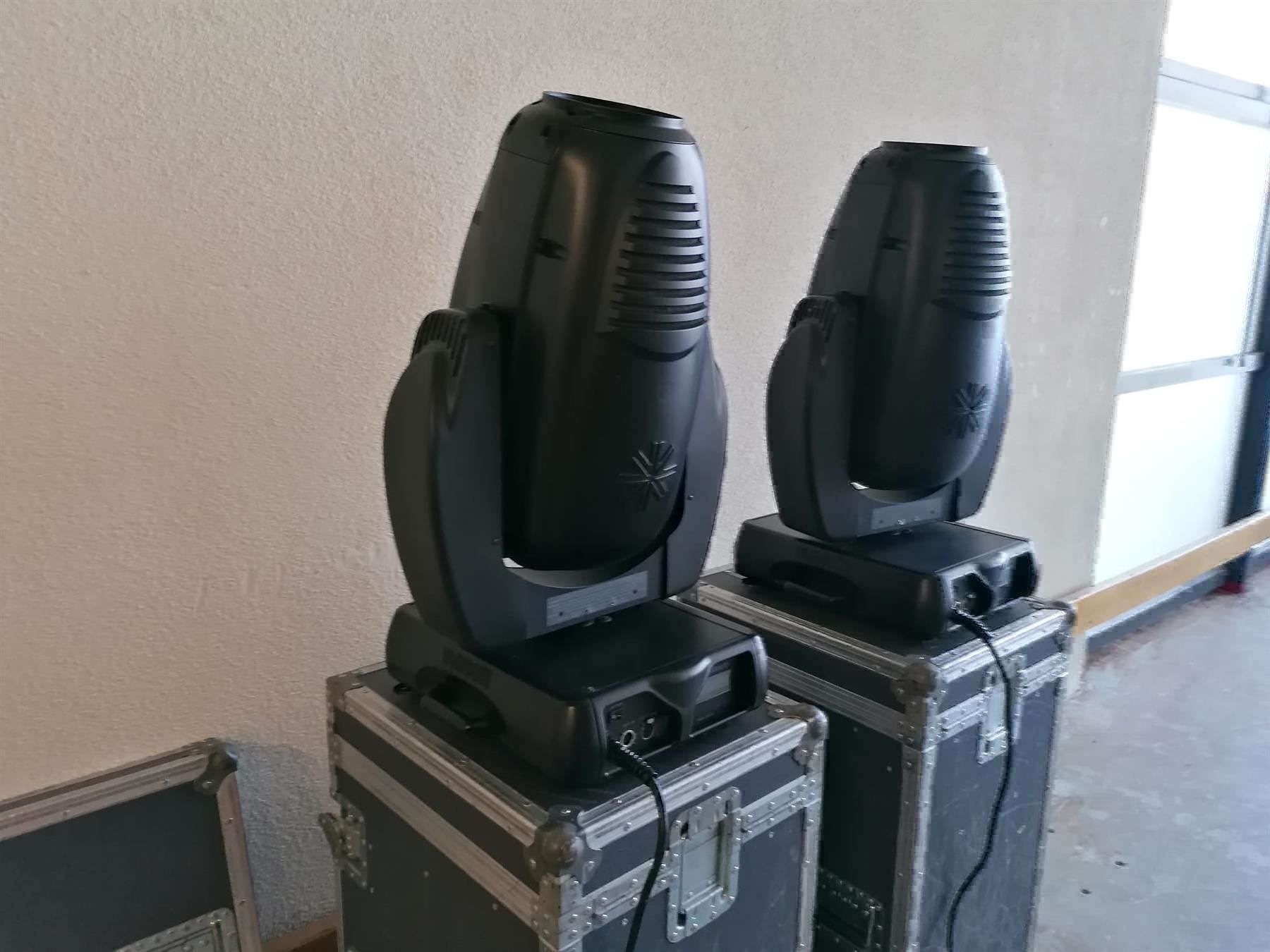 Lampade: Moving Head Varilite VL-3000 Spot – Usato da St. Gallen venduto da moving_st.gallen