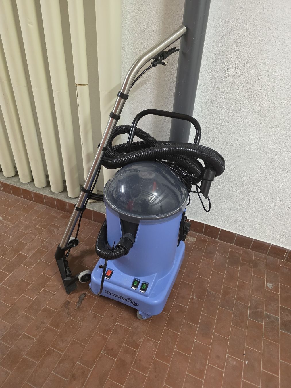 Tutte le macchine: Verkaufe Sprühextraktionsgerät HL15 – Usato da Bünzen venduto da kevinV04