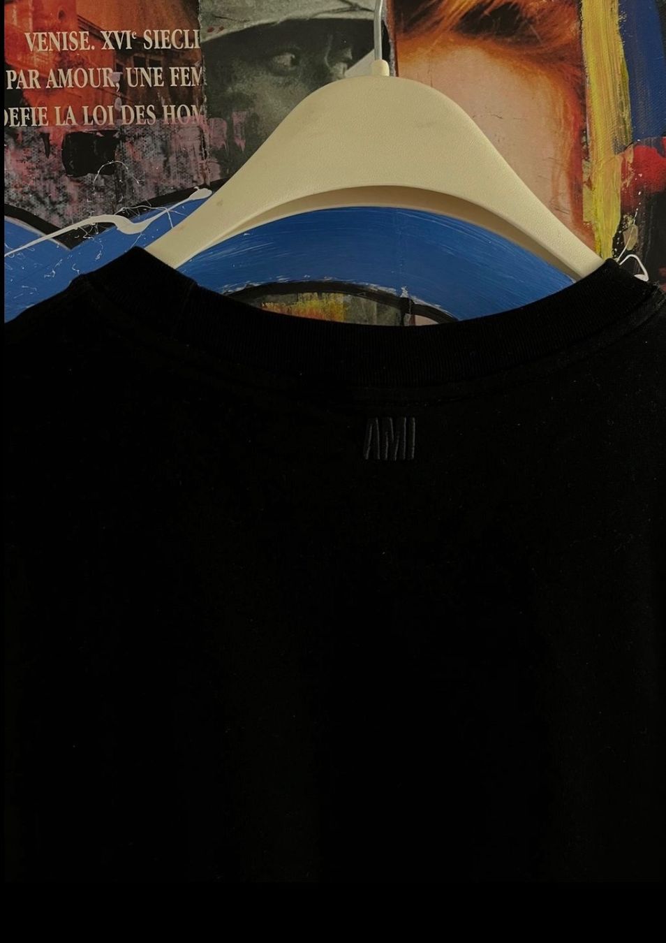 T-shirt: AMI Paris T-Shirt – Usato da Zug venduto da saskia-chiara 1