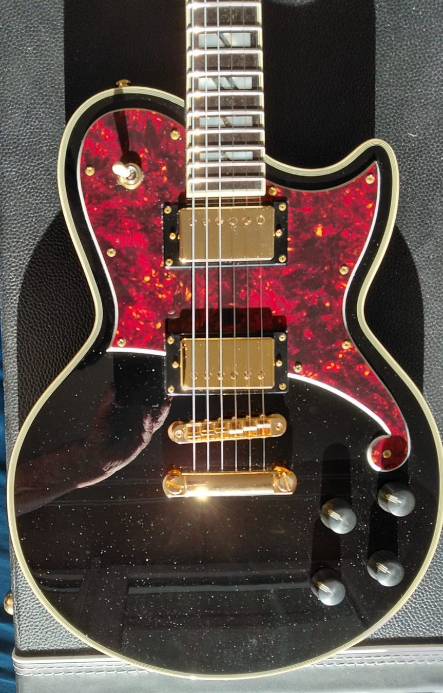 Strumenti musicali: D'Angelico Deluxe Atlantic Solid Black – Usato da Bachenbülach venduto da hank05 2