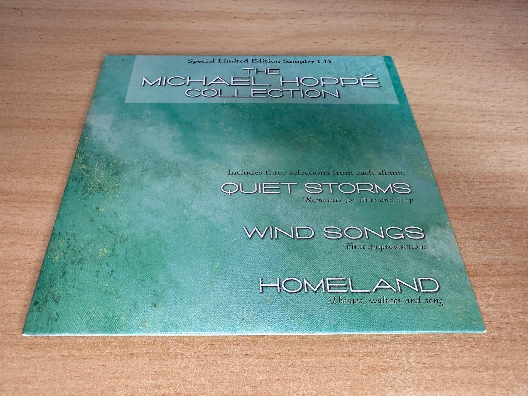 CD: Michael Hoppé - The Michael Hoppé Collection – Usato da Rikon im Tösstal venduto da Alpenmutz