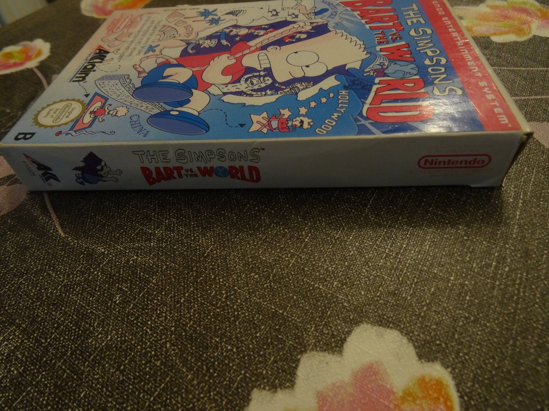 Nintendo Giochi: The Simpsons - Bart vs. The World NES OVP – Usato da Olten venduto da Disc-Ausverkauf 5