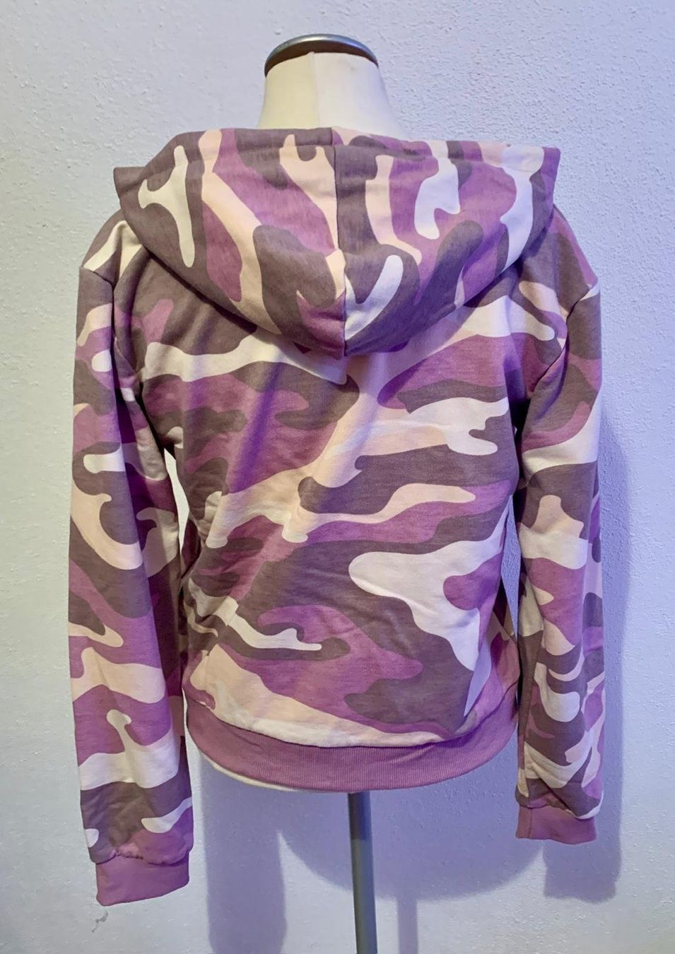 Giacche & Cappotti: Mädchen Sweatjacke – Usato da Münchwilen TG venduto da Caroline_T. 1