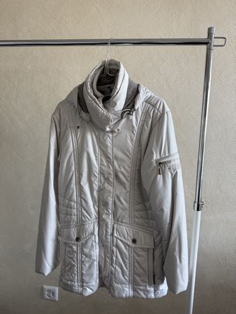 Schöne Winterjacke von Canyon