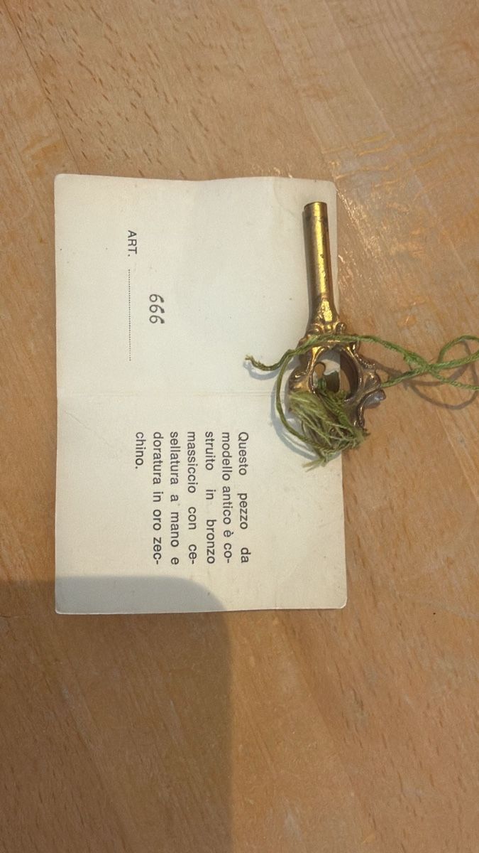 Orologi da terra & Orologi da parete: Antike Uhr, Messing mit Verzierung – Usato da Wollerau venduto da Loli-04 4