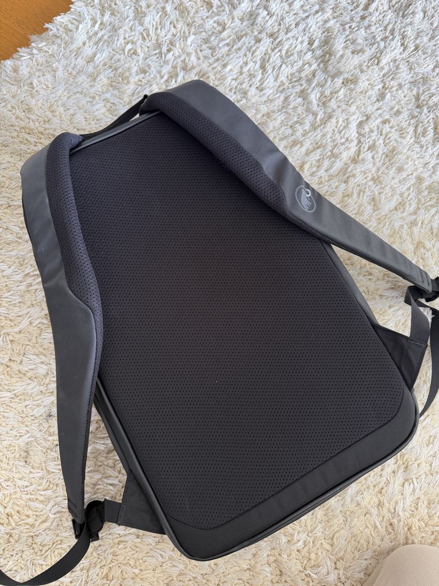Mammut Zaini: Mammut Rucksack 26 L – Usato da St.Gallen venduto da bubo2008 2