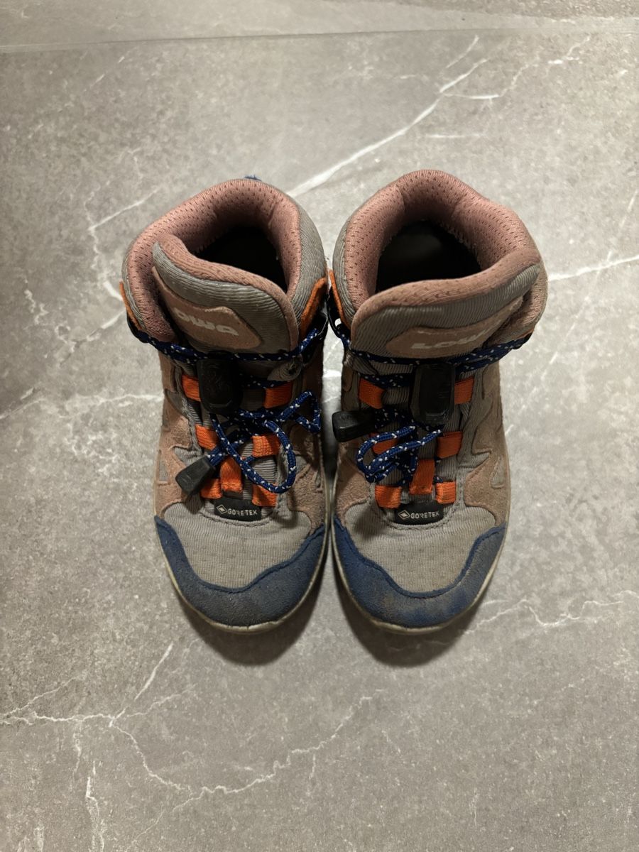 Scarpe per ragazzi: Namuk Lowa Wanderschuhe 25 – Usato da Flims Dorf venduto da maria1988