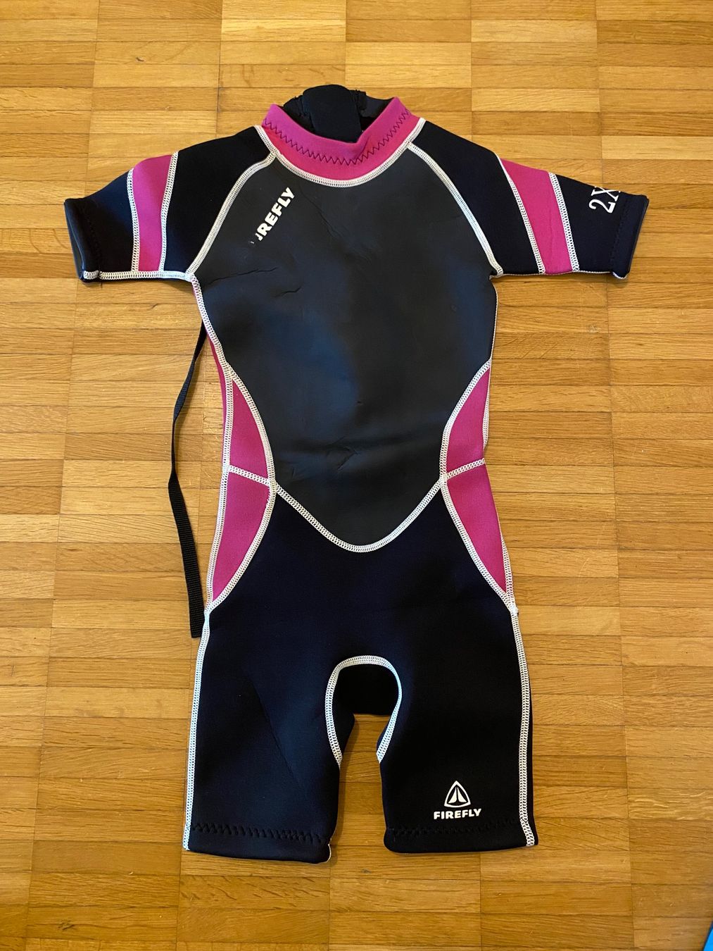 Decathlon Mute per immersioni: Combinaison nautique néoprène – Usato da Basel venduto da OK2010