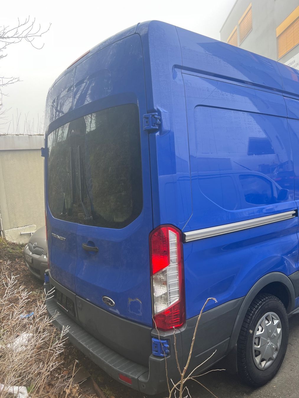 Ford Veicoli commerciali: Ford Transit 330 L2 – Usato da Egg b. Zürich venduto da SwissTradingAgency 3