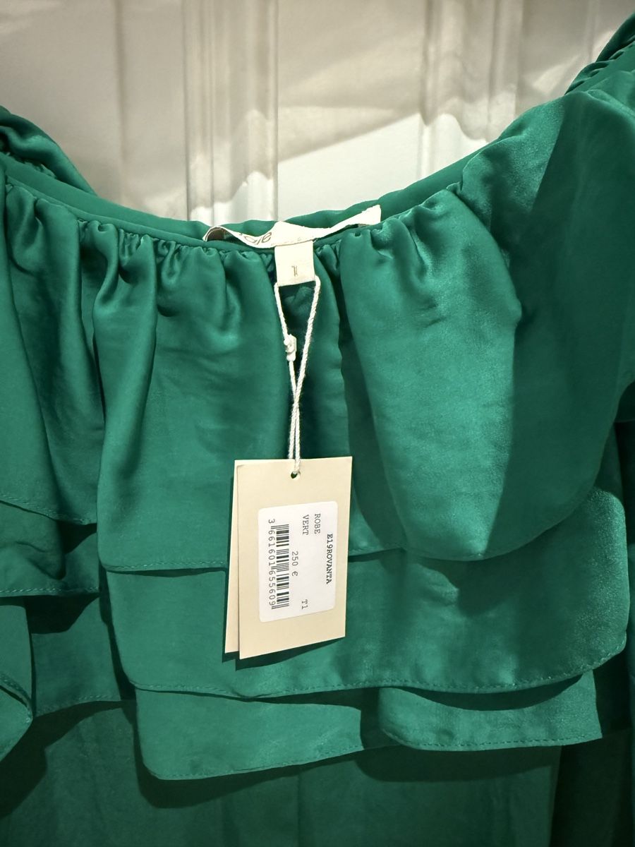 Maje Kleider: Robe neuve Maje verte  – Neu und originalverpackt aus Genève von cel_d9jq 2