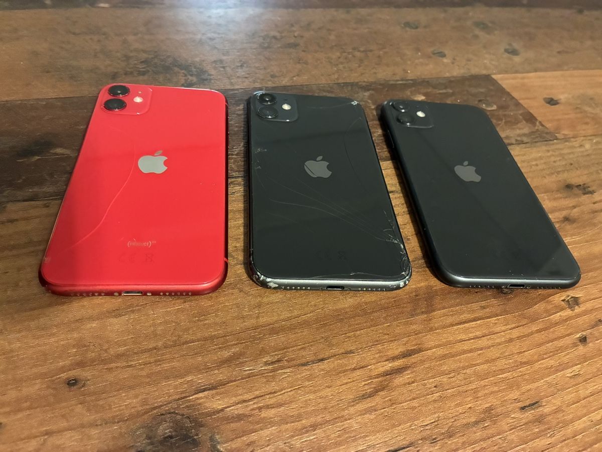 Apple Portables: 3x Iphone 11, icloud gesperrt – Défectueux à Winterthur par SSilverS 5