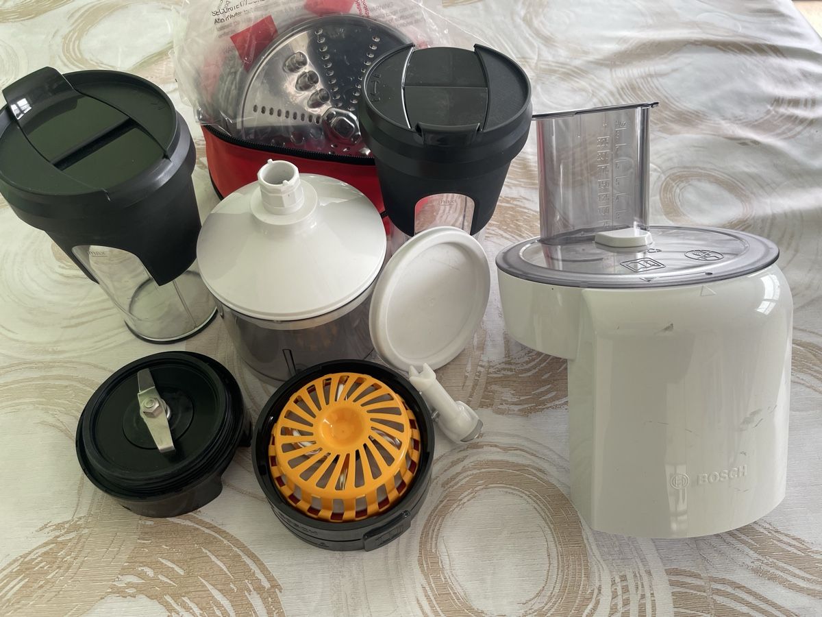 Bosch Elettrodomestici da cucina: Bosch Küchenmaschine Zubehör – Usato da Ueberstorf venduto da ojas23 1